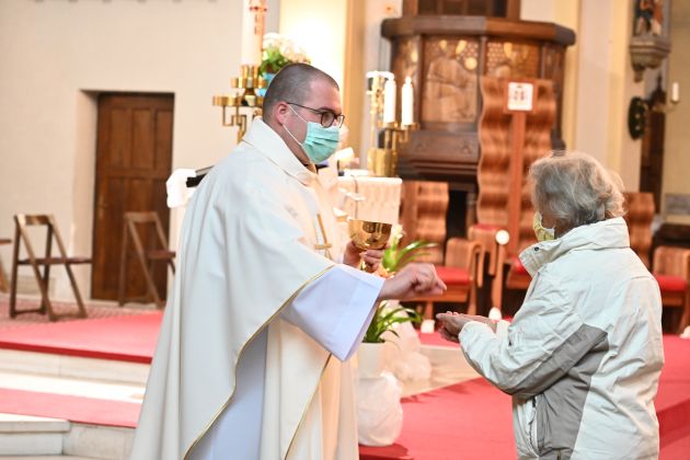 murska-sobota, cerkev-sv.nikolaja, koronavirus, sveta-maša