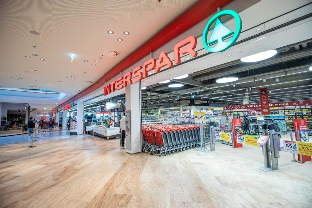 Vhod v Interspar Šiška v Aleji.jpg