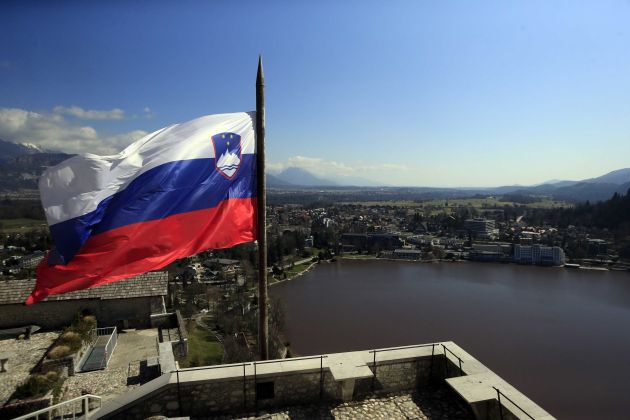 bled zastava slovenija bobo.JPG