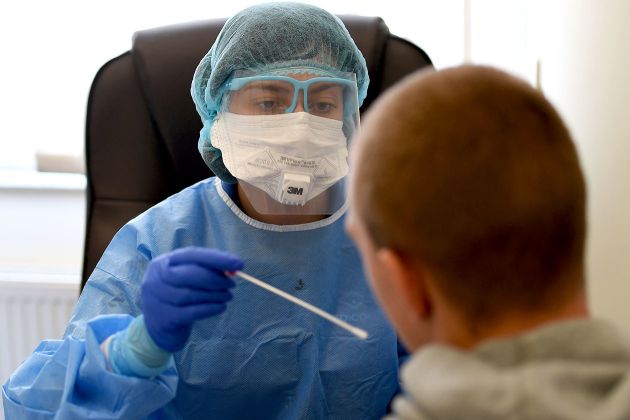 koronavirus test fb.jpg