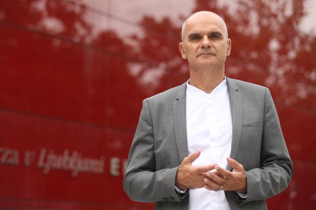 UV-marko jaklic-pl.JPG