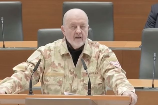 jelincic uniforma.jpg