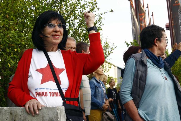 protest vlada svetlana makarovic bobo.JPG