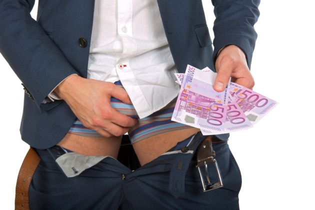 UV-moski jajca denar-profimedia-0335034042.jpg