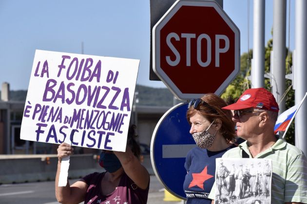 bazovica fojbe spomenik bobo.jpg