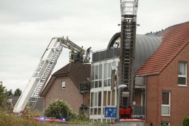 wesel, strmoglavljenje letala.png