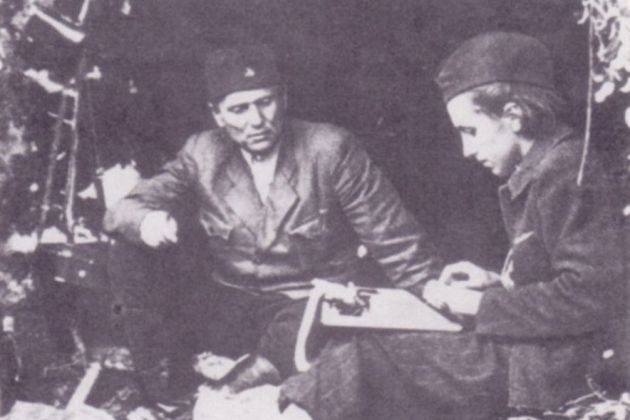 Josip Broz Tito in Davorjanka Paunović med vojno.