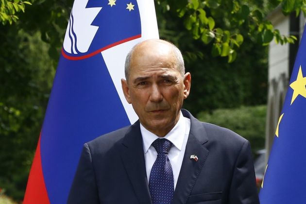 janez jansa bobo.JPG