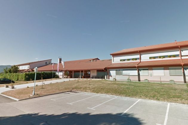 osnovna sola braslovce.jpg