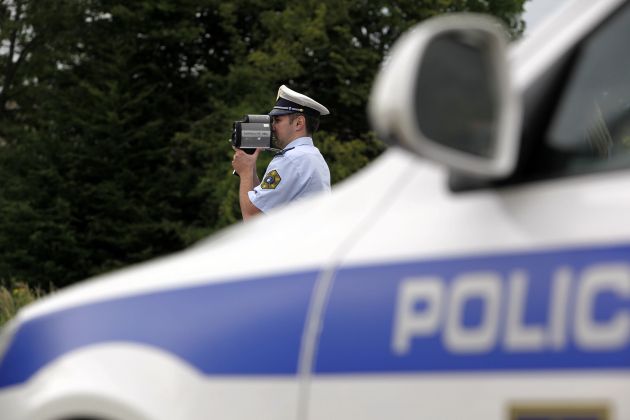 policija radar hitrost bobo.jpg