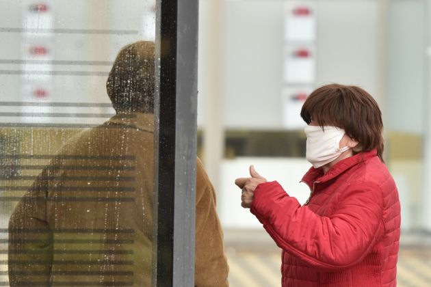 maske koronavirus ljubljana bobo2.jpg