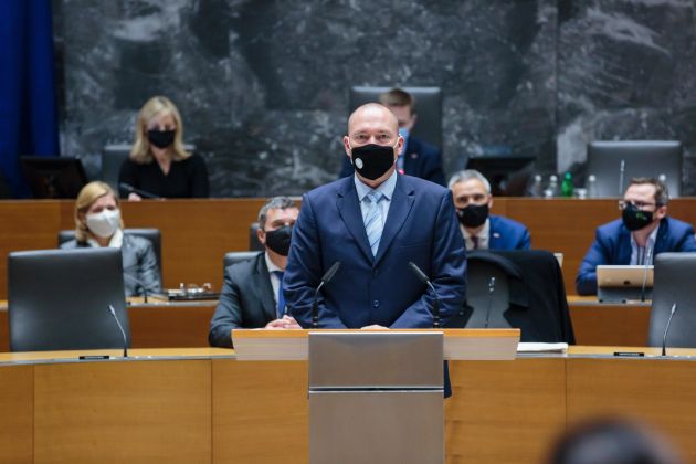 joez podgorsek maska dz.jpg