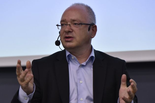 dejan vercic bobo.jpg