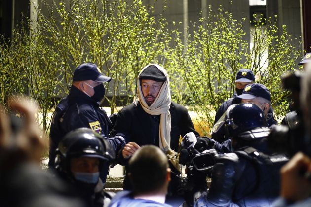 zlatan cordic zlatko protest policija bobo.jpg