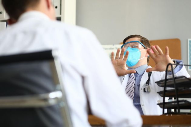 zdravnik, inšpekcija, virus.jpg