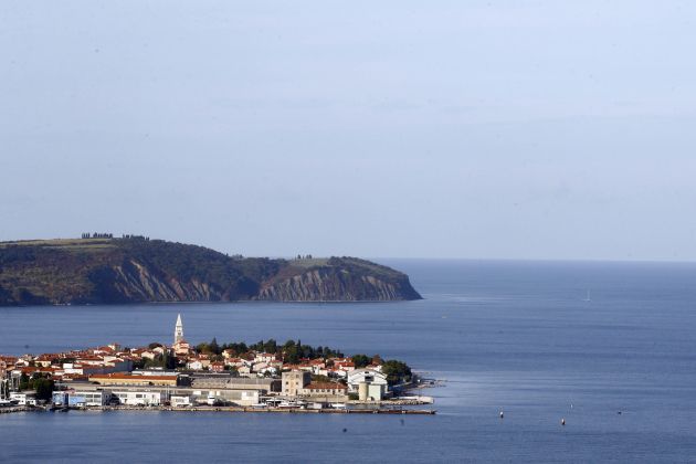 izola obala morje bobo.JPG