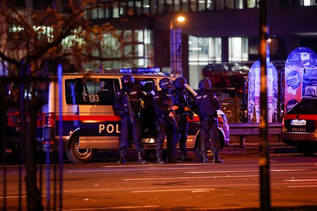 dunaj terorizem policija avstrija.JPG