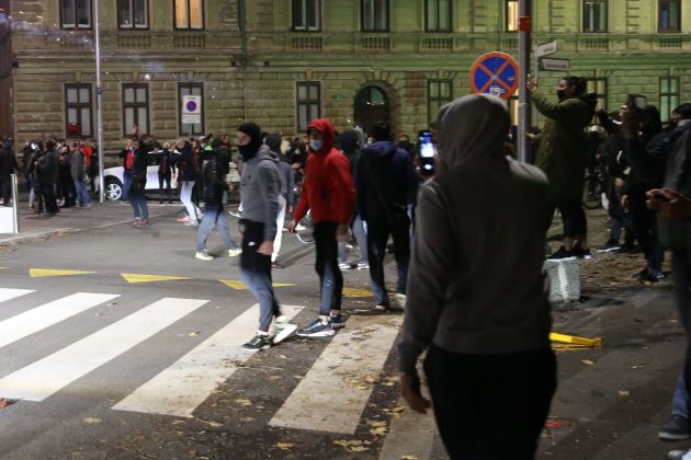 protest ljubljana policija 05.11.2020 pl.JPG
