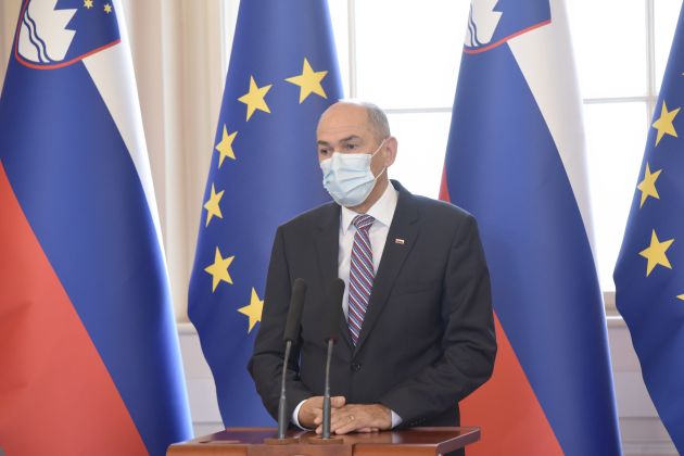 janez jansa bobo (2).jpg