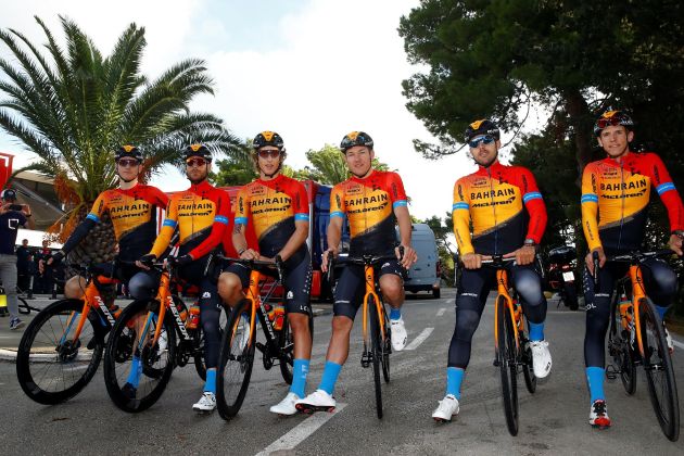 Vrhunski kolesarji ekipe Team Bahrain McLaren.jpg