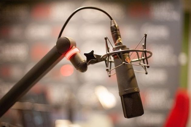 microphone-4340507__340.jpg