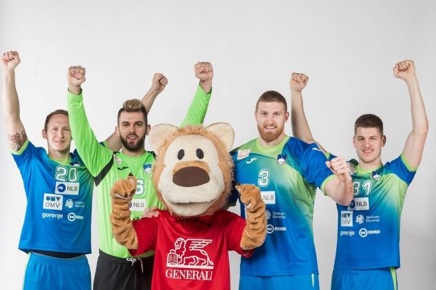 Generalijev Levček in slovenski rokometni reprezentanti.jpg