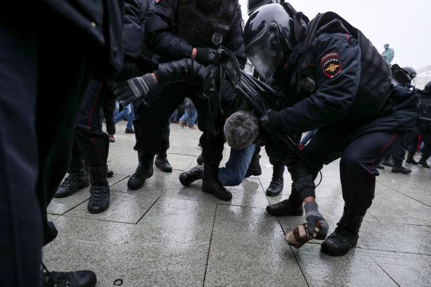 moskva aretacija navalni protest policija re.JPG