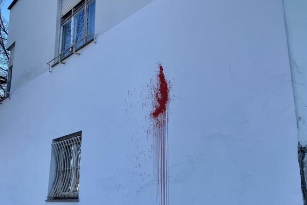 fasada sd dreca barva.jpg