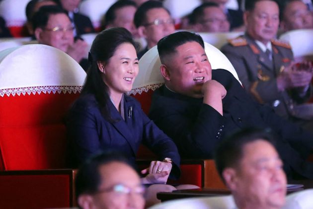 kim jong un ri sol ju.jpg