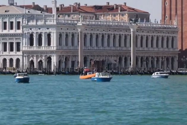 benetke colni yt.jpg