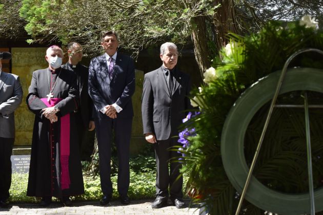 pahor zore juhant lipa sprave bobo2.jpg