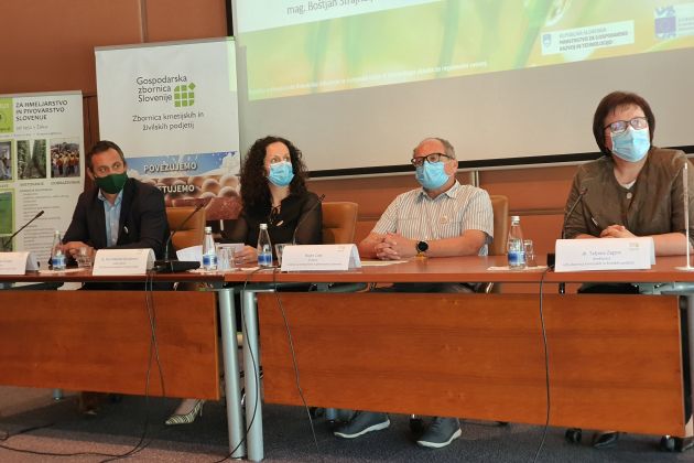 novinarska-konferenca-za-prvo-senzorično-ocenjevanje-piva-za-promocijo-slovenske-kakovosti