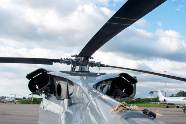 ivan-duque, helikopter, streli