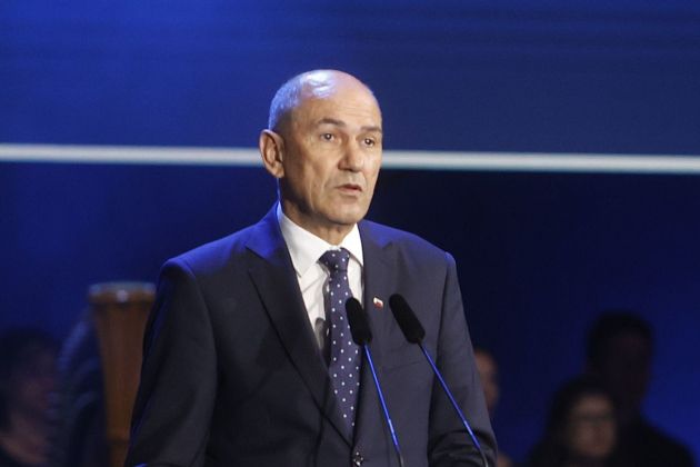 janez jansa bobo 2.JPG