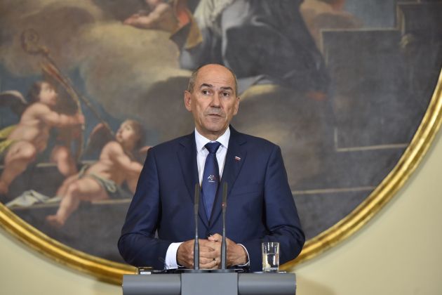 janez jansa bobo7.jpg