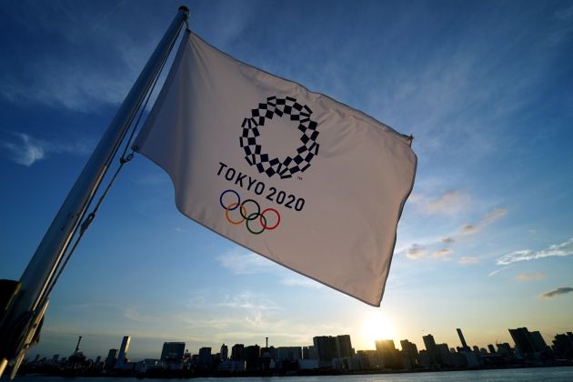 olimpijska zastava, tokio.jpg