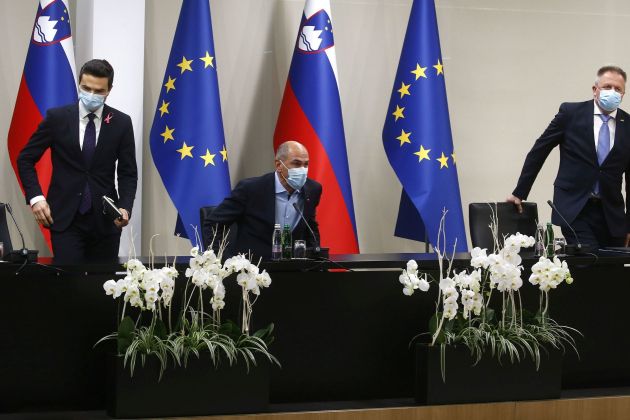 tonin jansa pocivalsek bobo.jpg