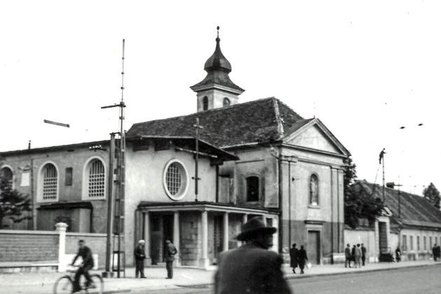 PER1b-Cerkev sv Kristofa s sv Cirilom in Metodom-REZERVA.jpg