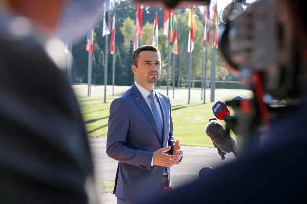 matej tonin-UKOM.jpg