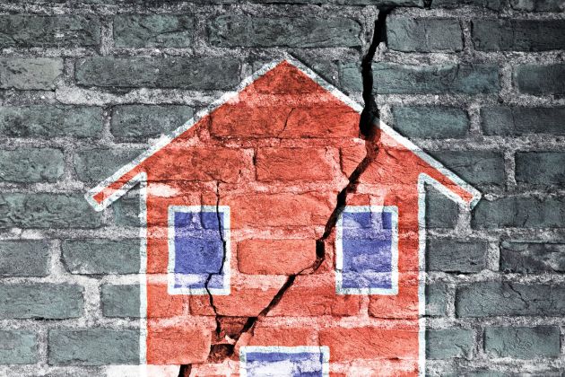 potres razpoka hisa pf1.jpg