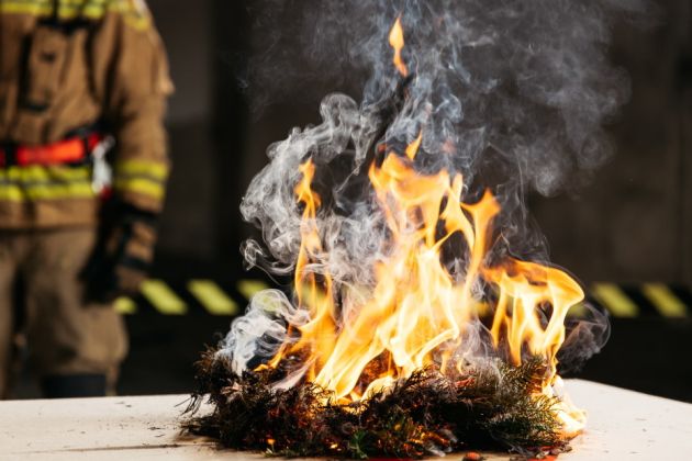 bozic adventni vencek ogenj gasilec zt.jpg