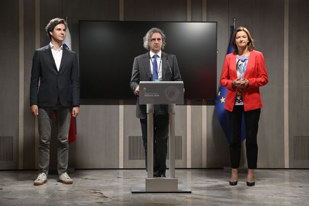 mesec golob fajon bobo.jpg