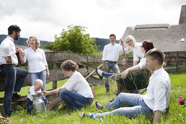 DRUZINA BRENCE-xx.jpg