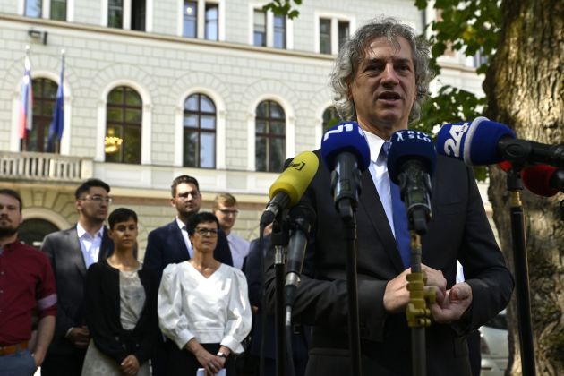 robert golob marta kos bobo2.jpg