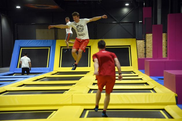 woop akrobati trampolin.jpg