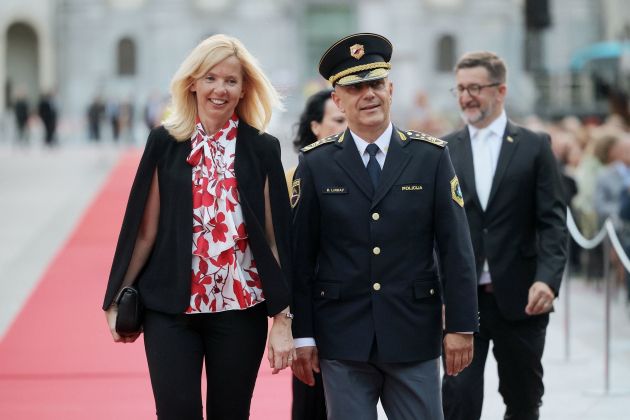 tatjana bobnar bostjan lindav policija sta.jpg