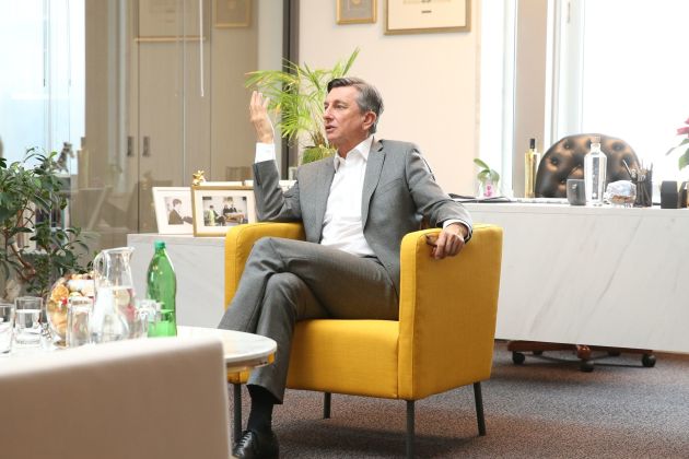 borut pahor pisarna pl.jpg