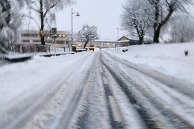 sneženje, sneg, cesta, promet