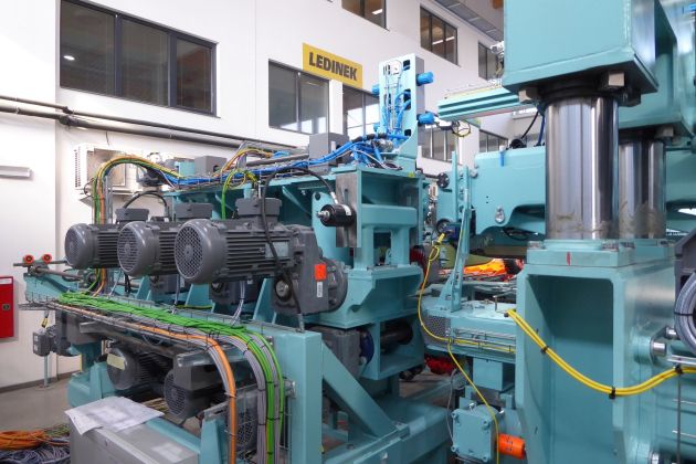 Ledinek je postavil celotno opremo.jpg