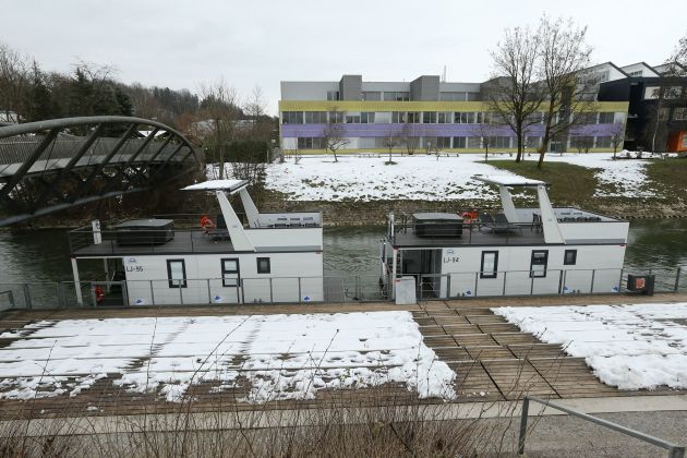 plavajoce mobilne hise ljubljanica-pl003.jpg